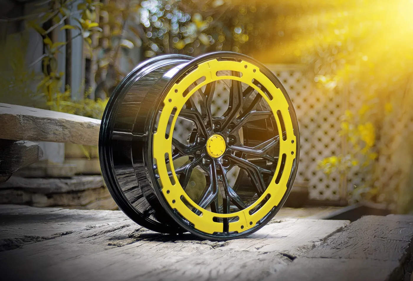 URBANLUGS Beadlock wheel in gloss black and yellow